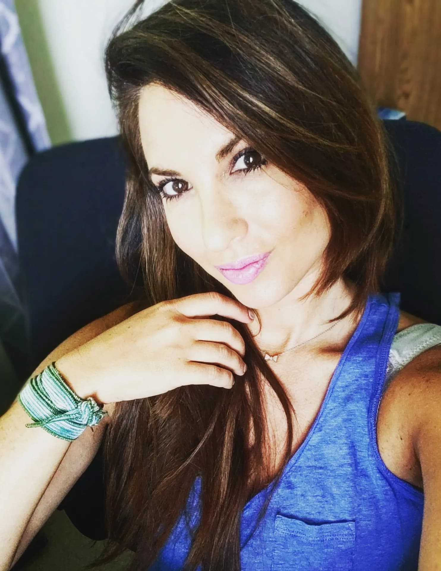 Leah Crystal image