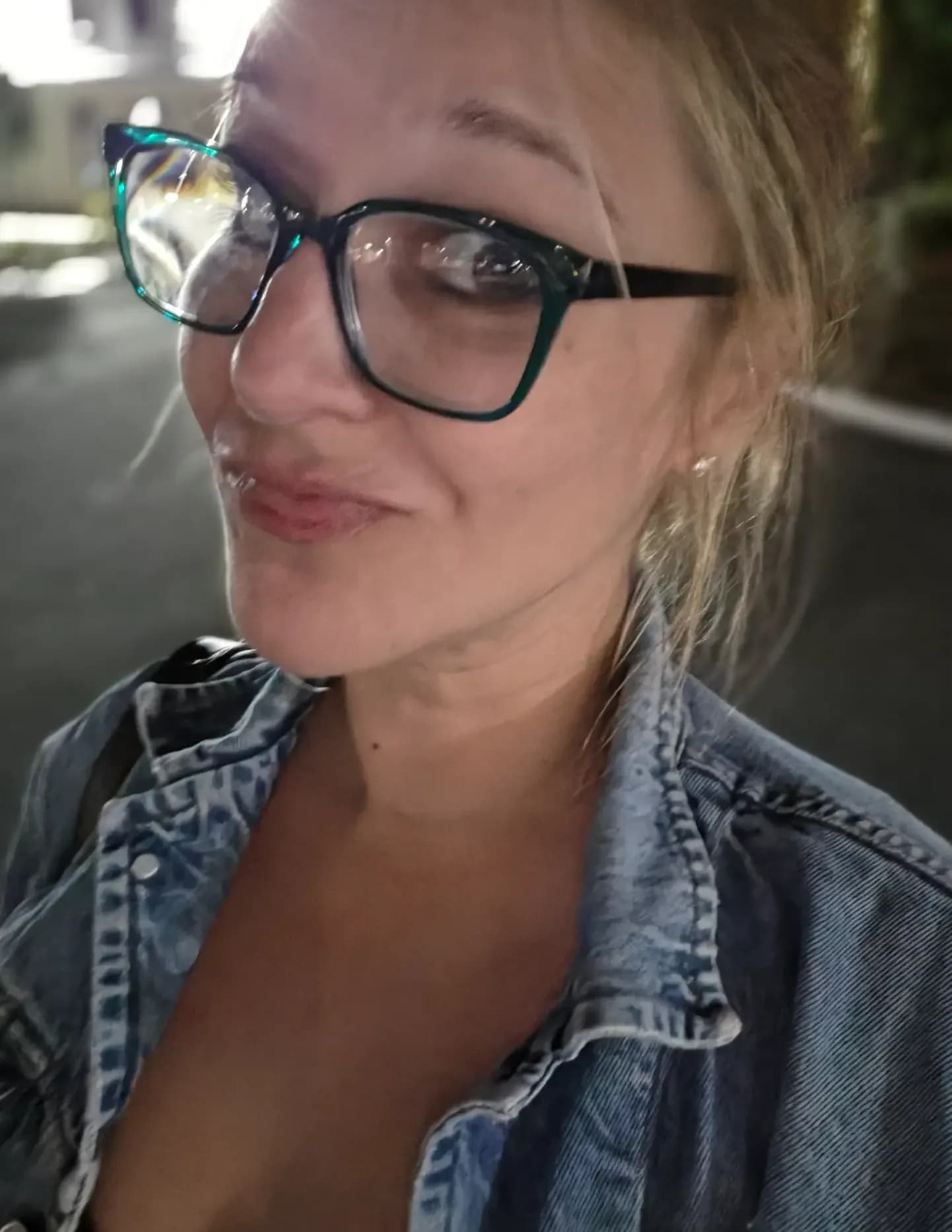 Samantha Jay image