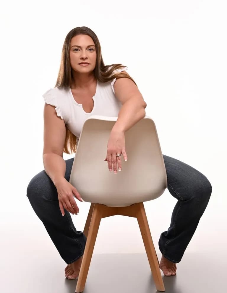 Angela Fulton image