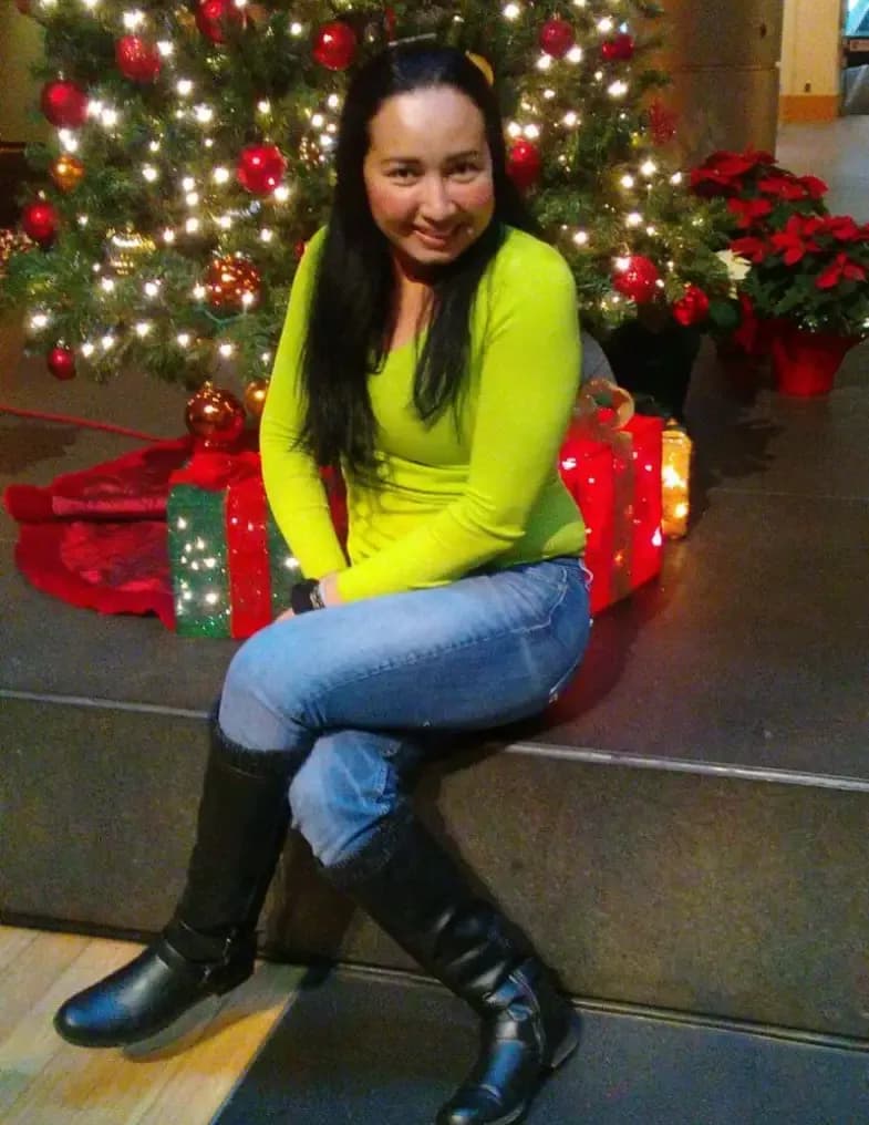 Karen Conde image