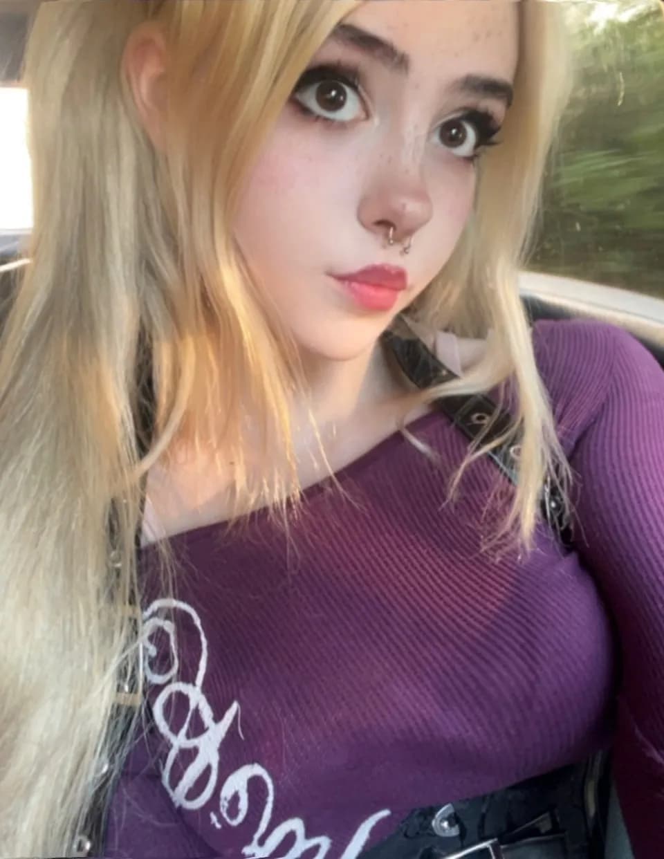 kazrenee image