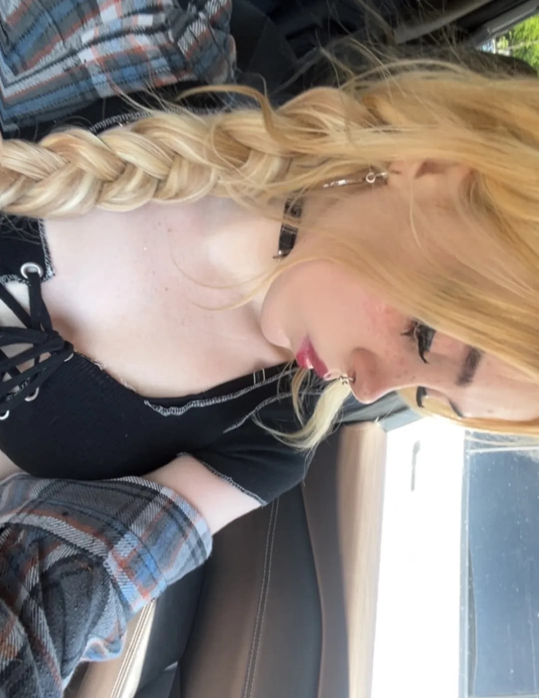 kazrenee image