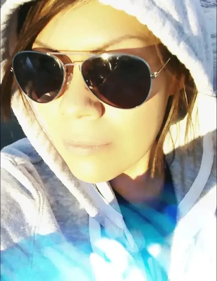 Sandra B image