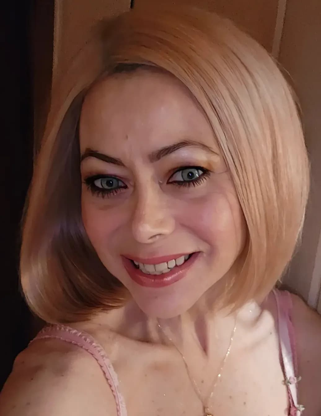 competitor XqOyB