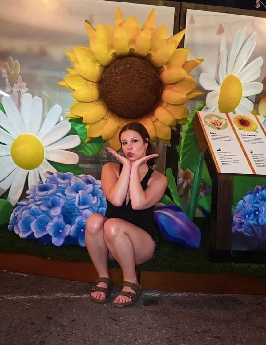 Kendallraeexo image
