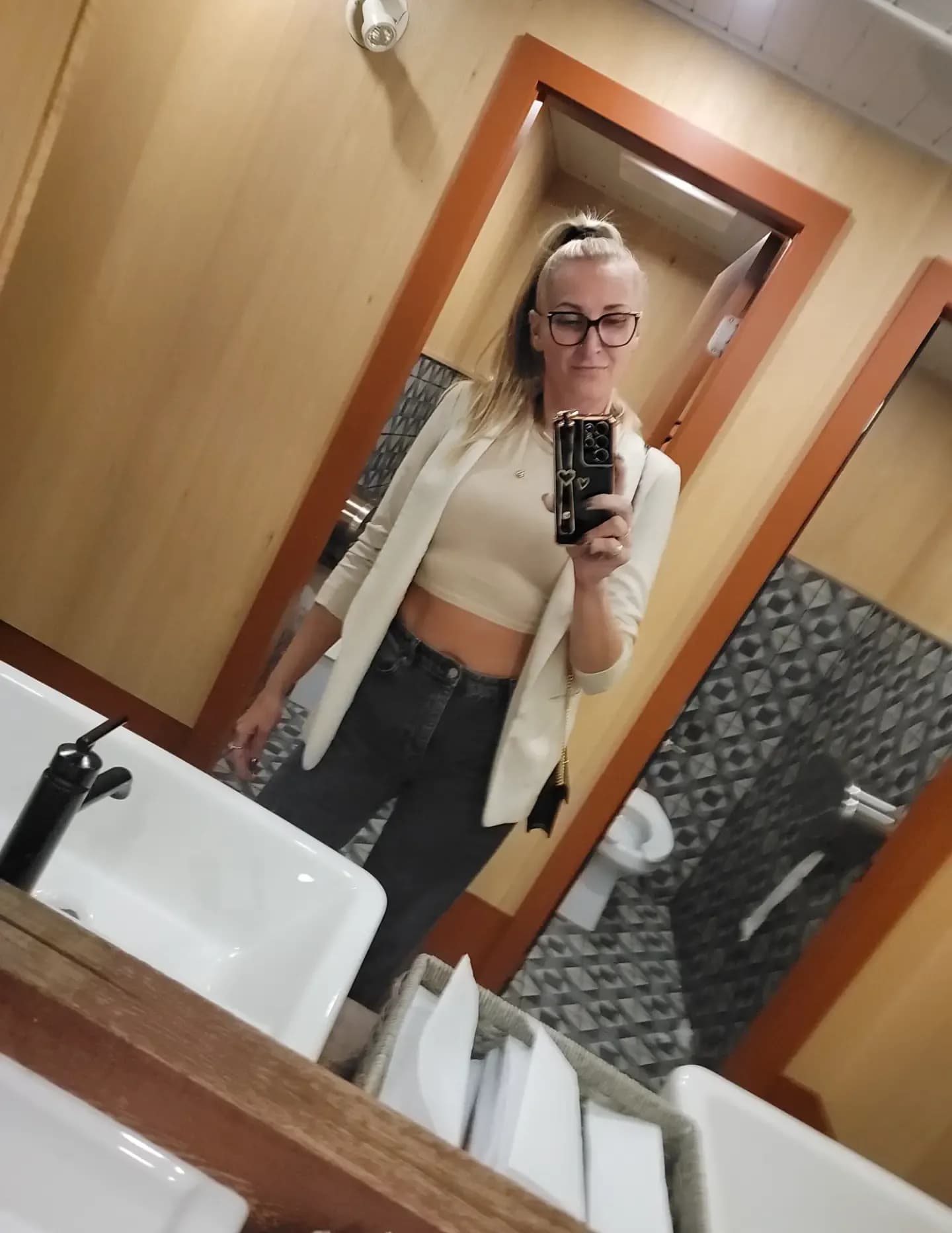 Aimee Erickson image