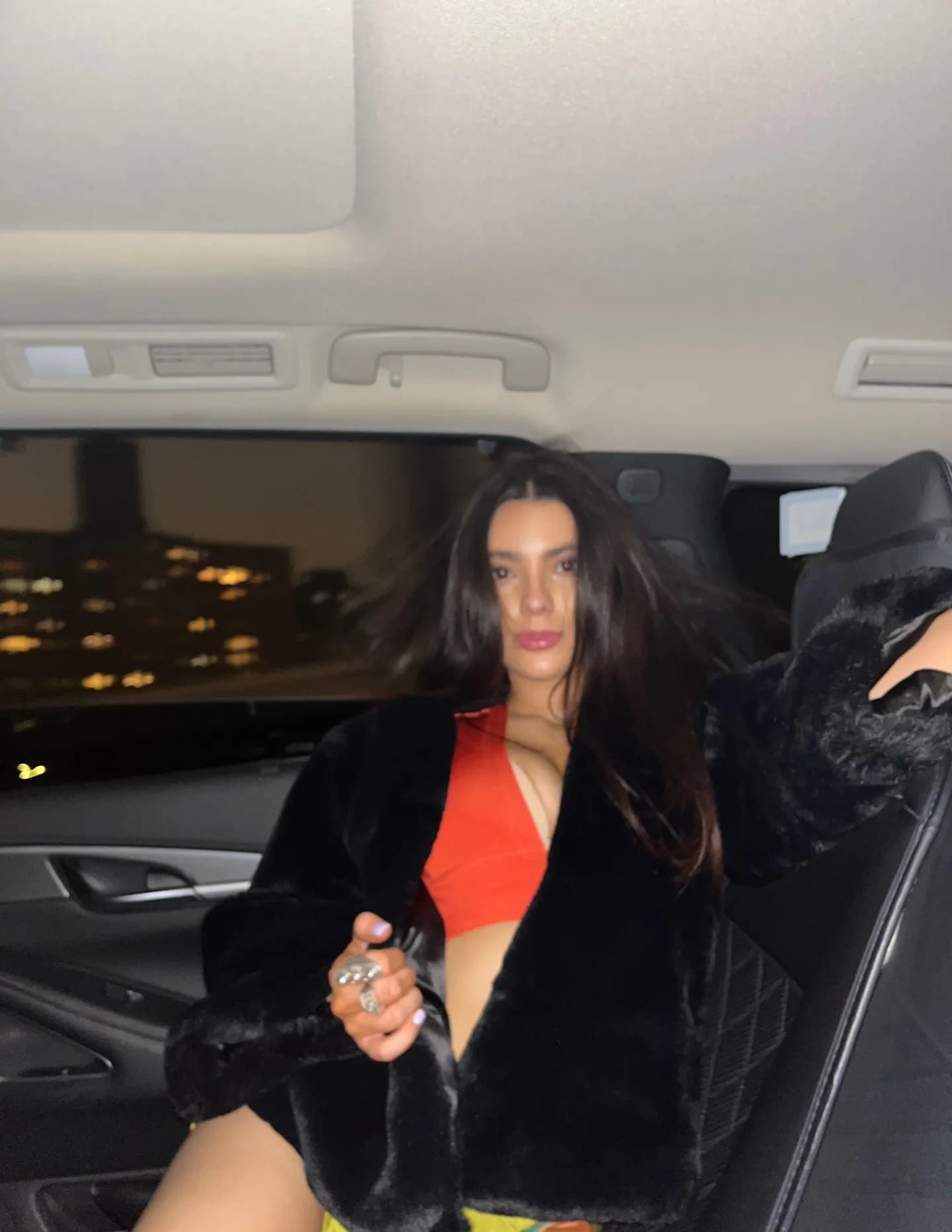 Scarletmariehili image