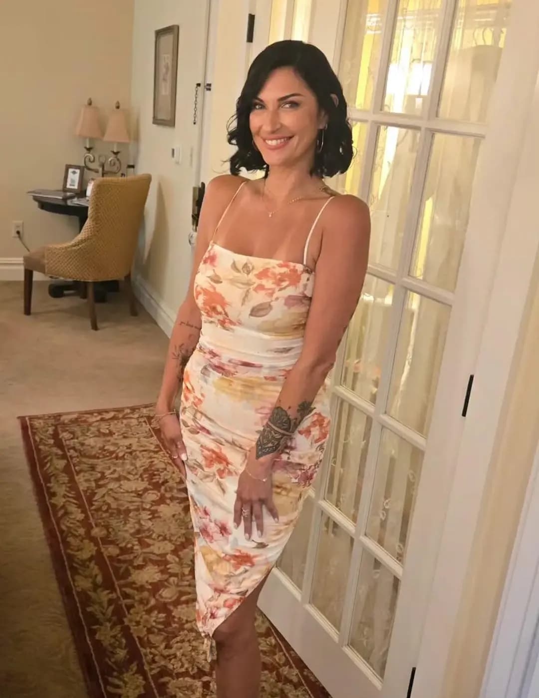 Jenelle Lee image