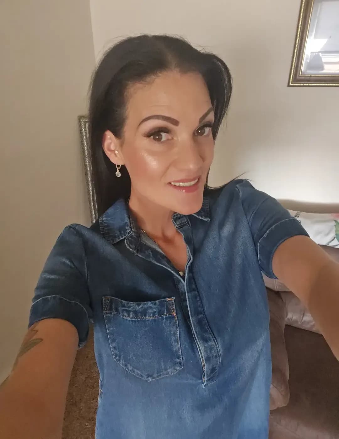 Anna Melendez image