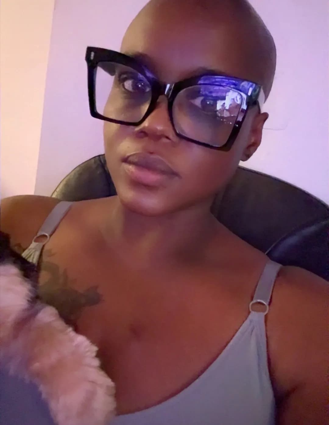 Lisa Monroe image
