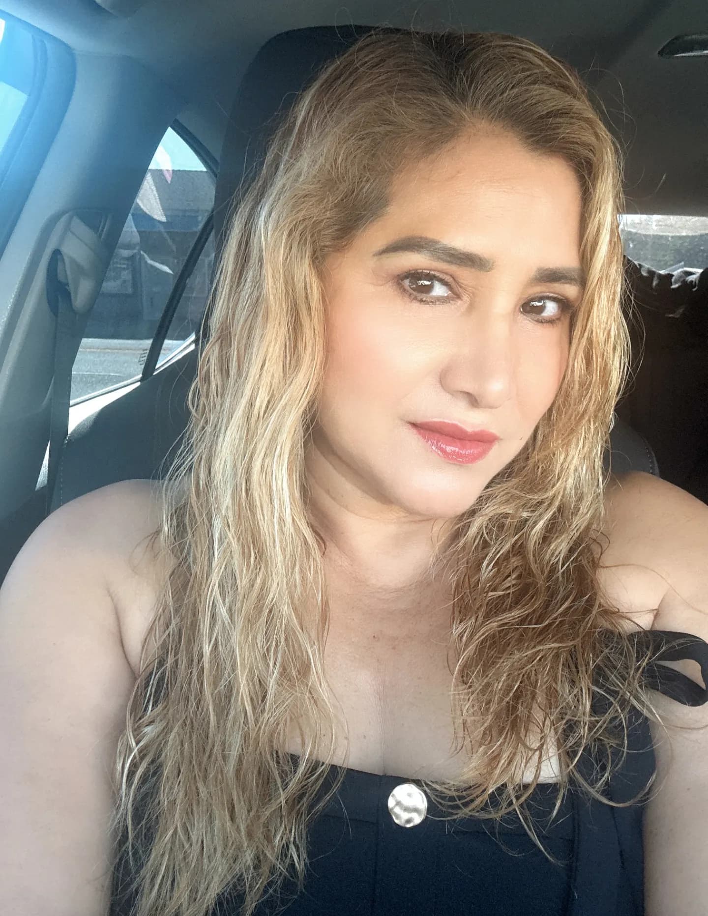 Camila Treto image