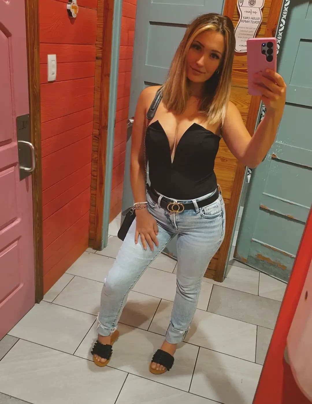 competitor 9RZEy