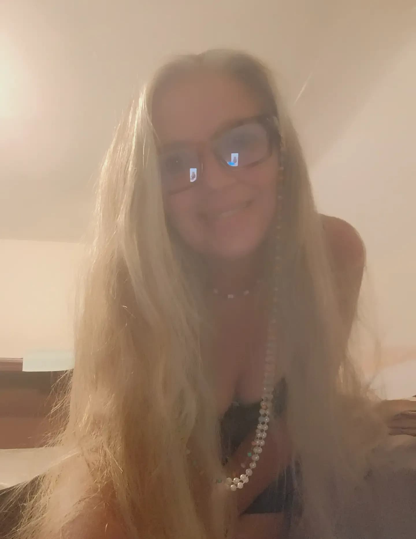 Pamela Hall image
