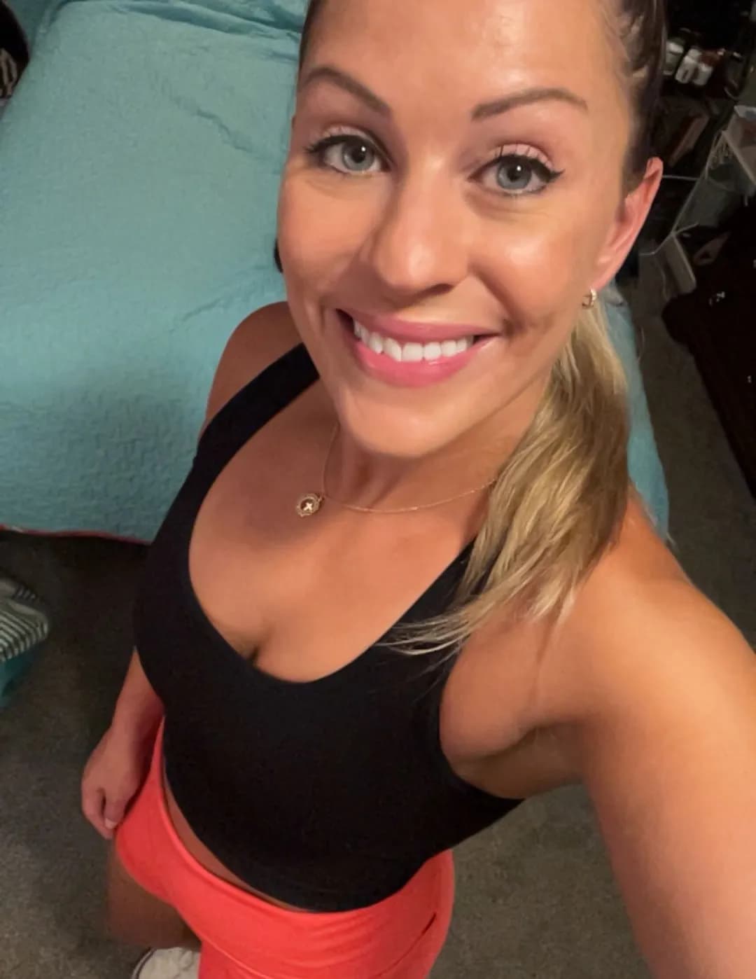 competitor pExY0