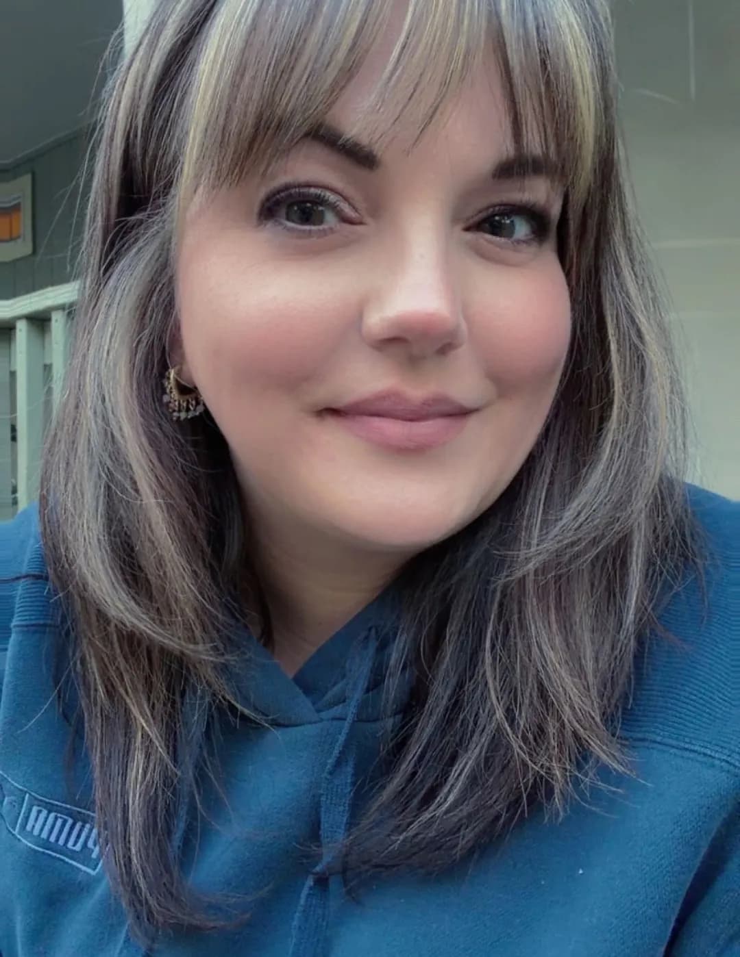 Alicia Snyder image