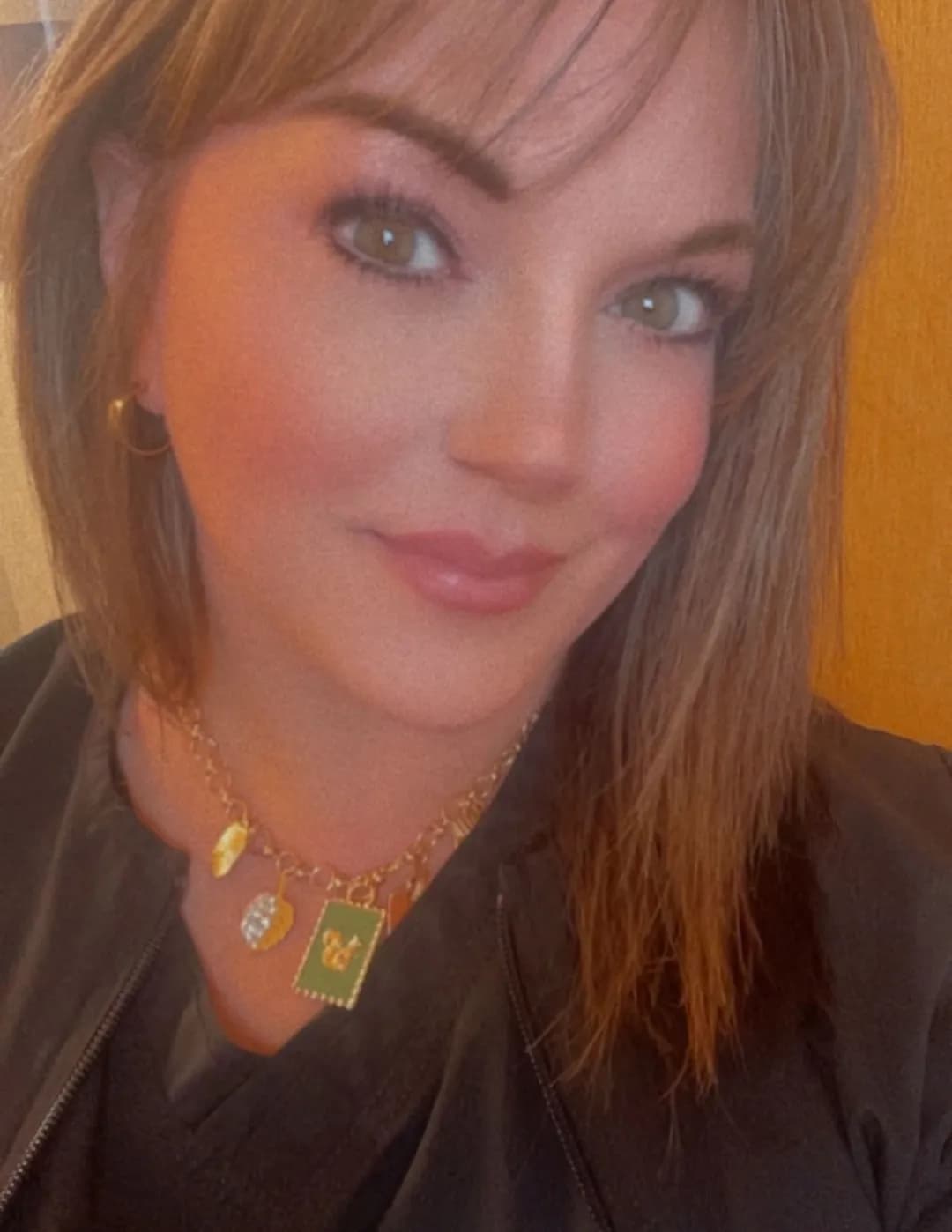 Alicia Snyder image