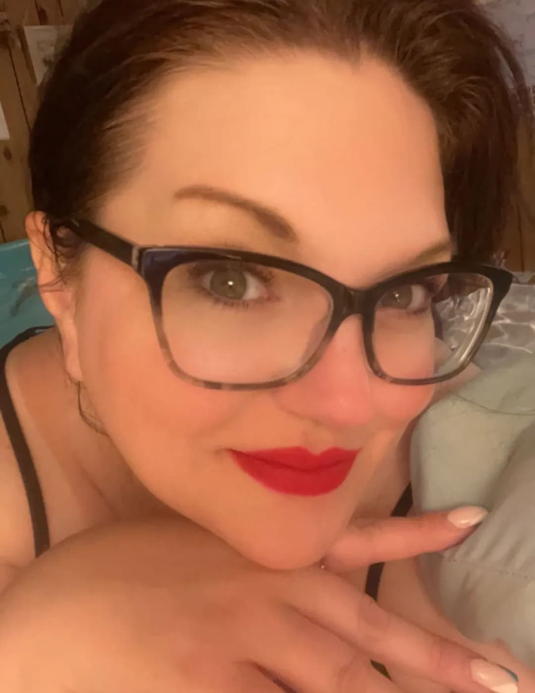 Alicia Snyder image