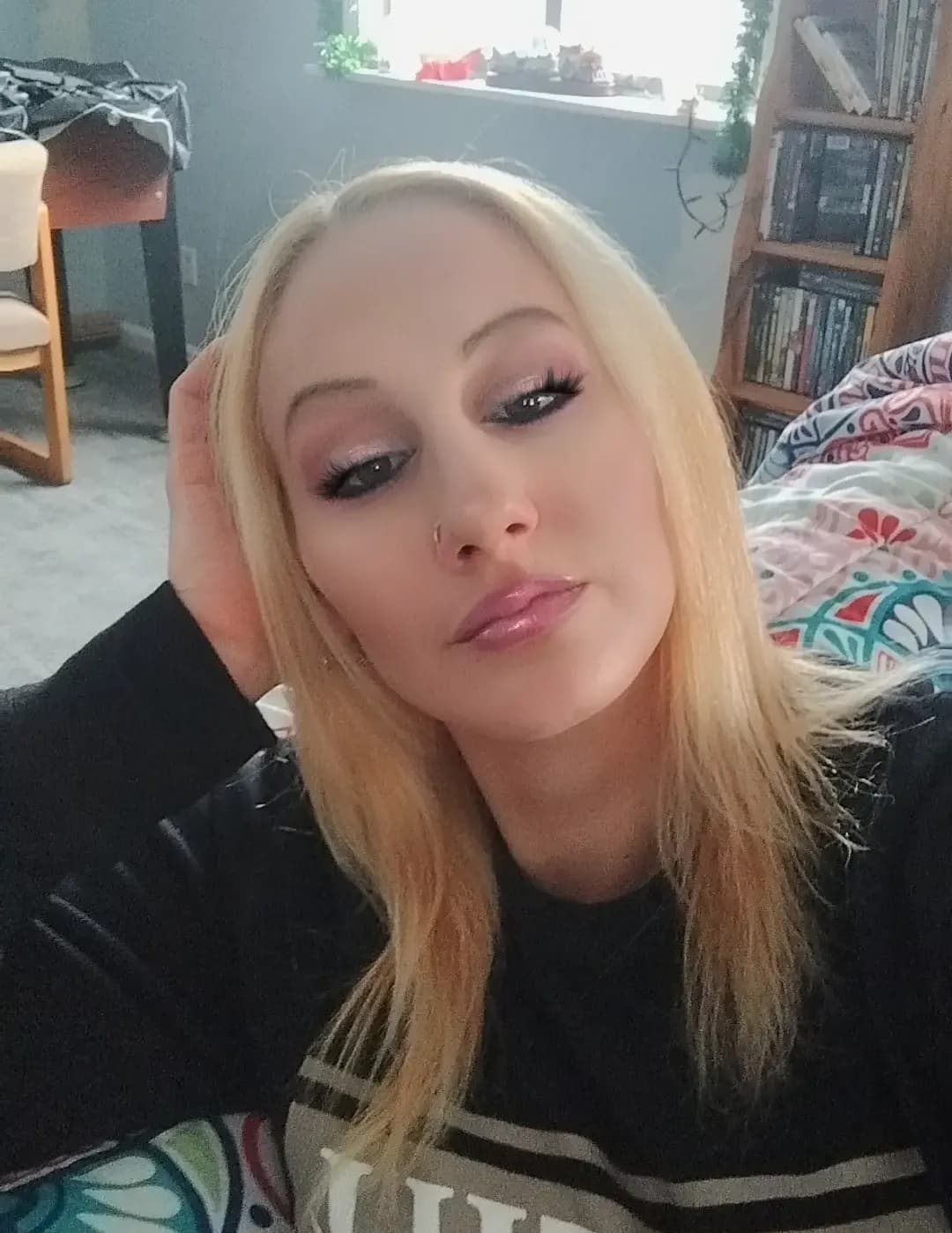YourFavWhiteGirlJoJo image