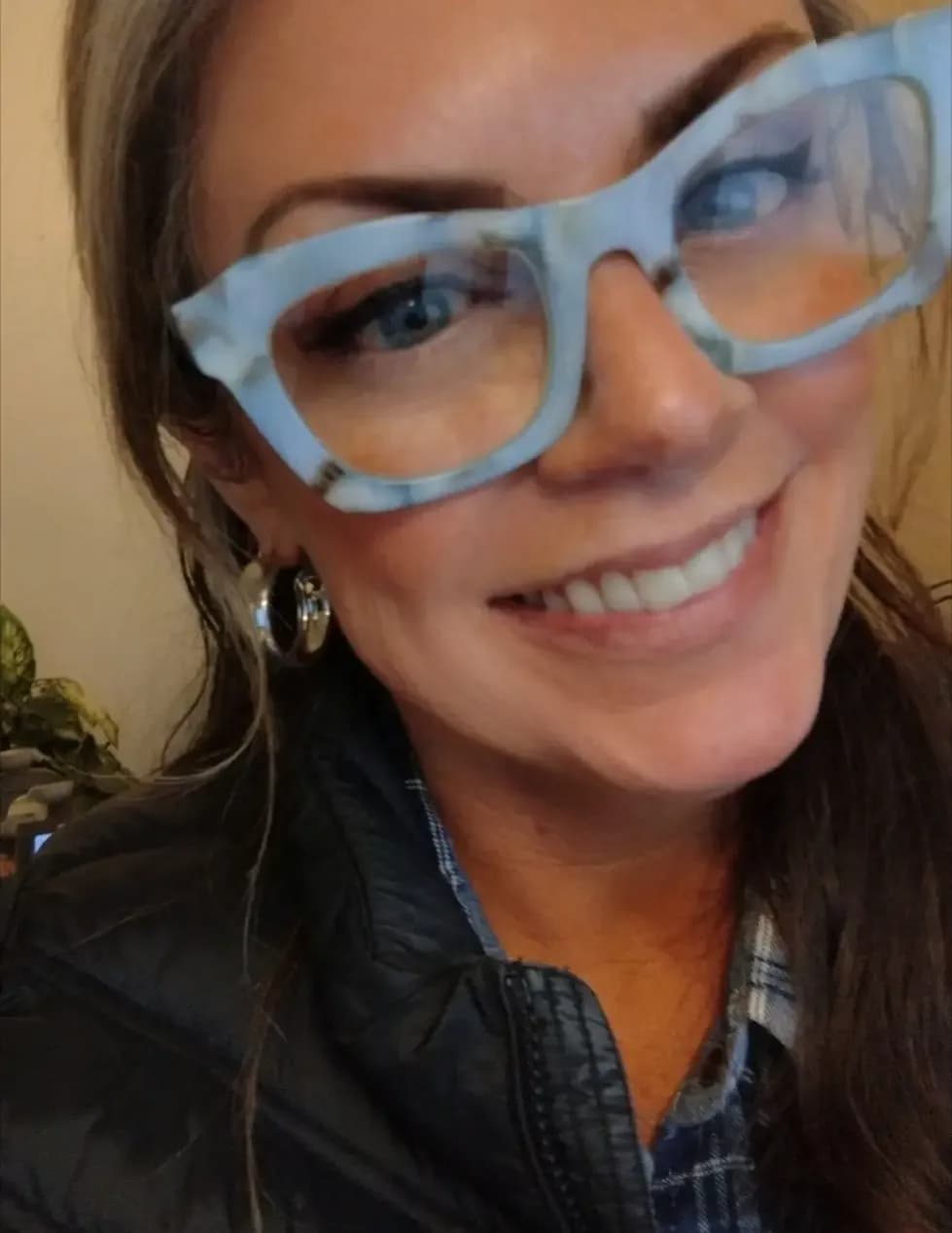 Heather Renee image