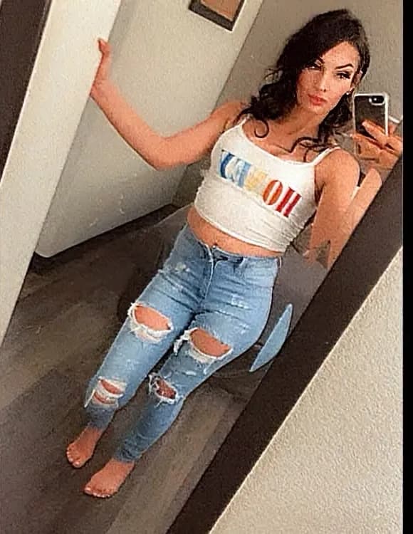 Arianna gomez image