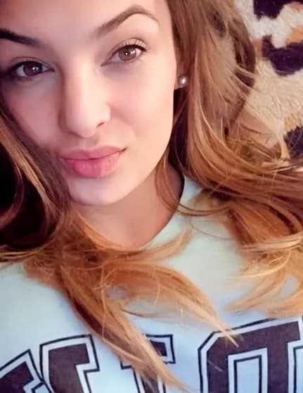 Arianna gomez image