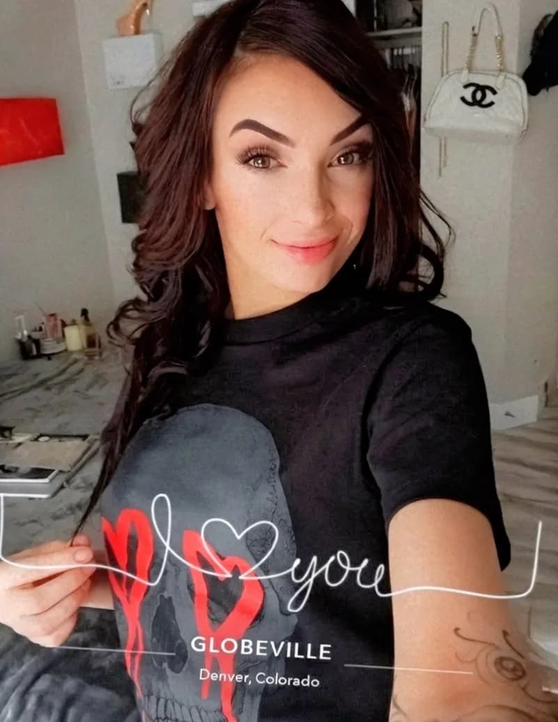 Arianna gomez image