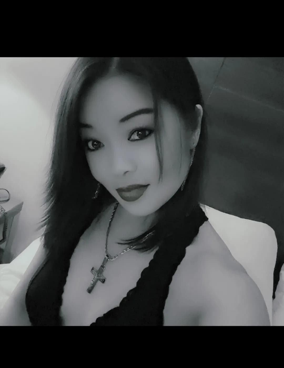 Karen Lo image