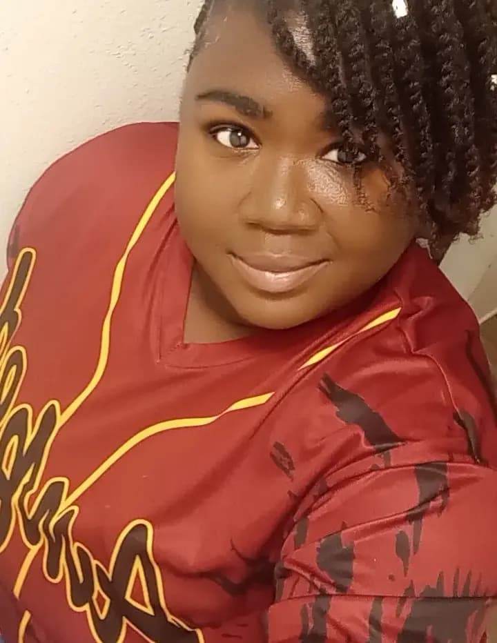competitor ylElE