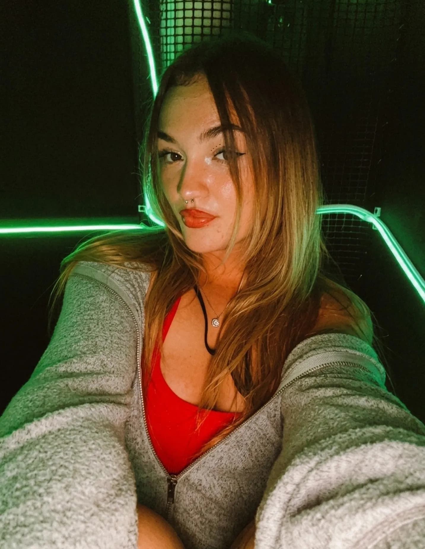 brooke hayes image
