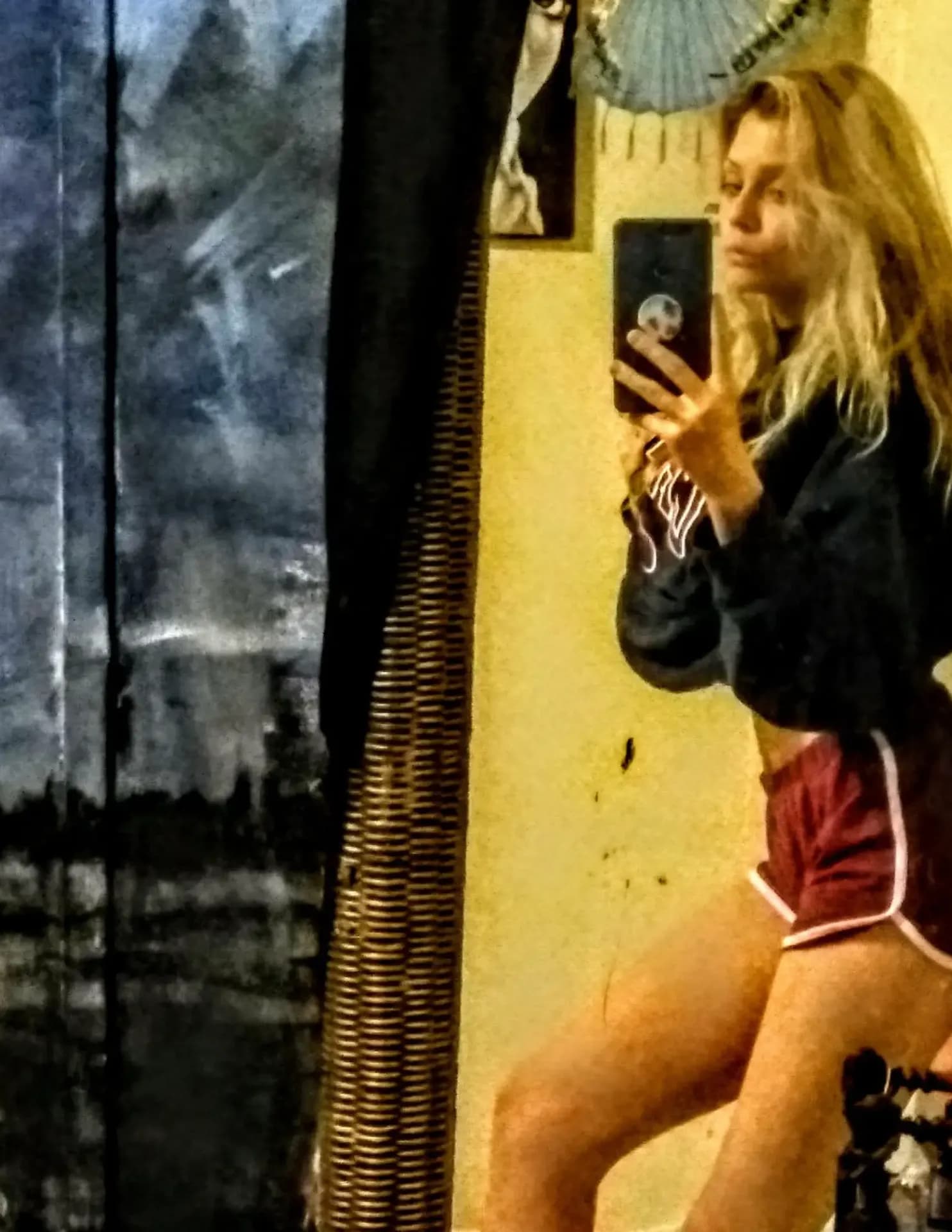 Alexis Summer image