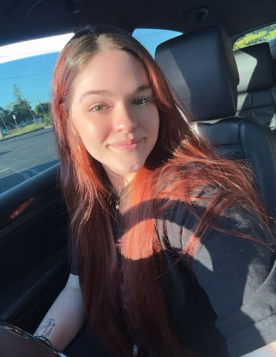 Emilyhester image