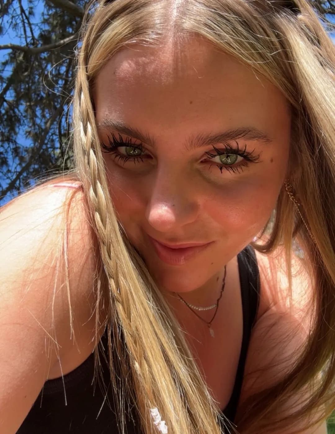 Dani Michelle image