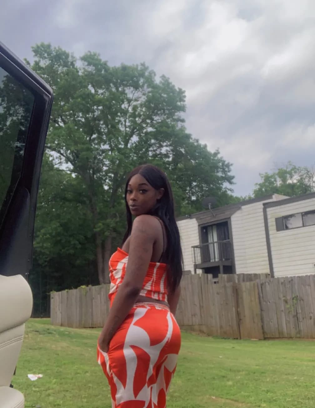Boujie B image