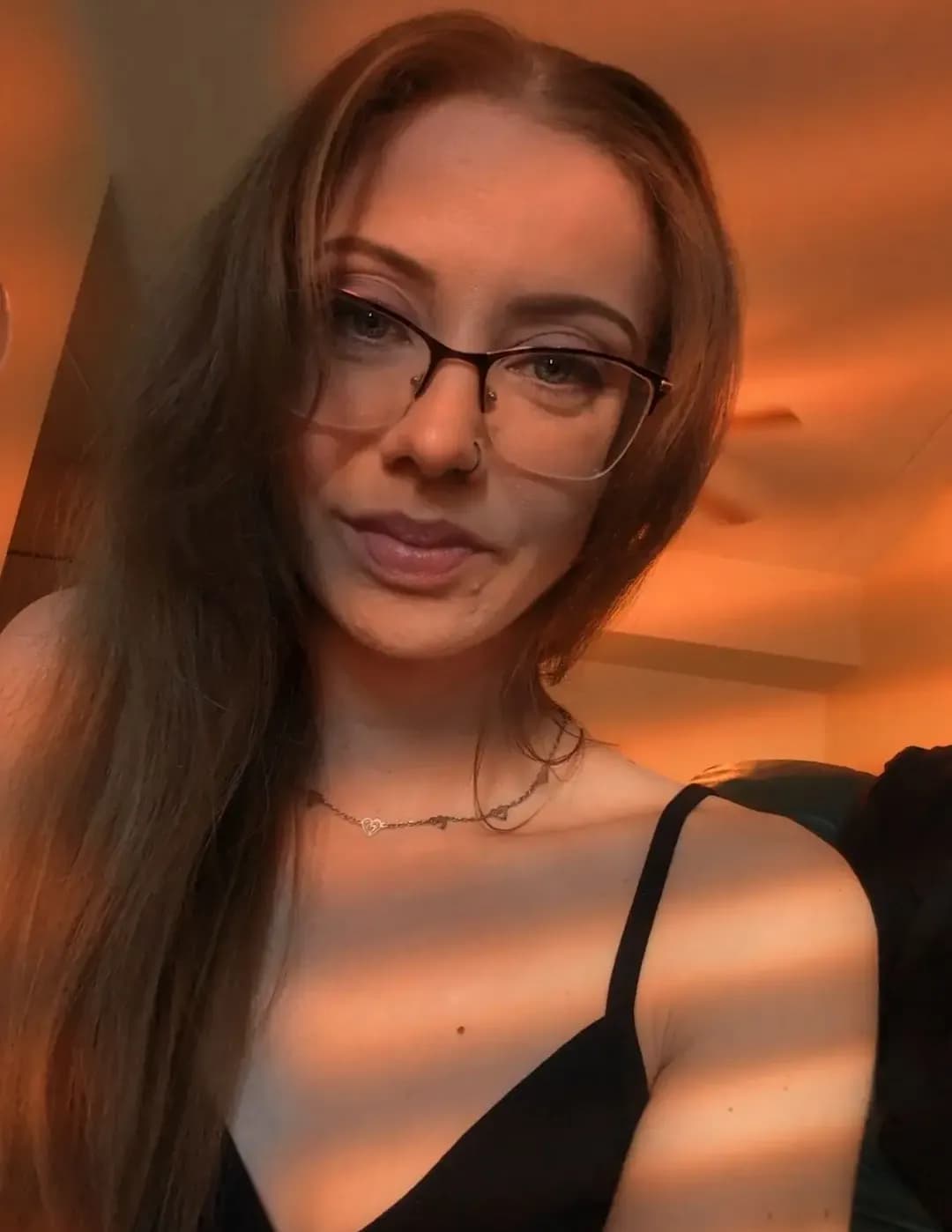 Lacey image