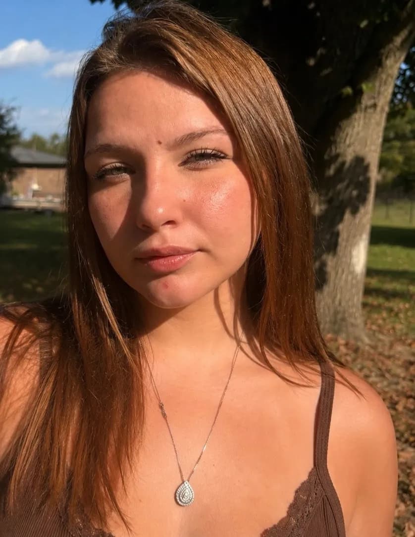 Alexis image