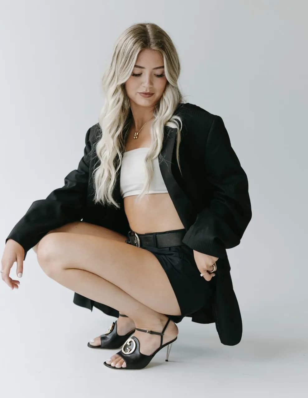 competitor eJwDJ