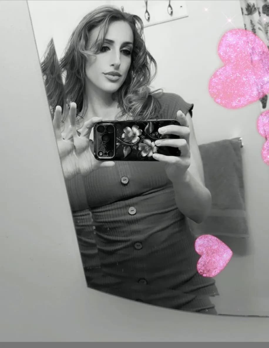 Grace Weisman image