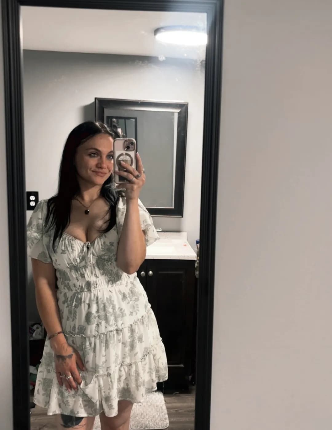 Asia DiBartolomeo image