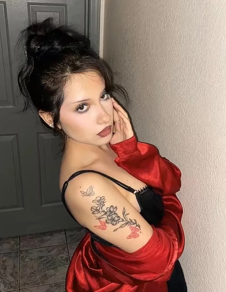 Anna Ortiz image