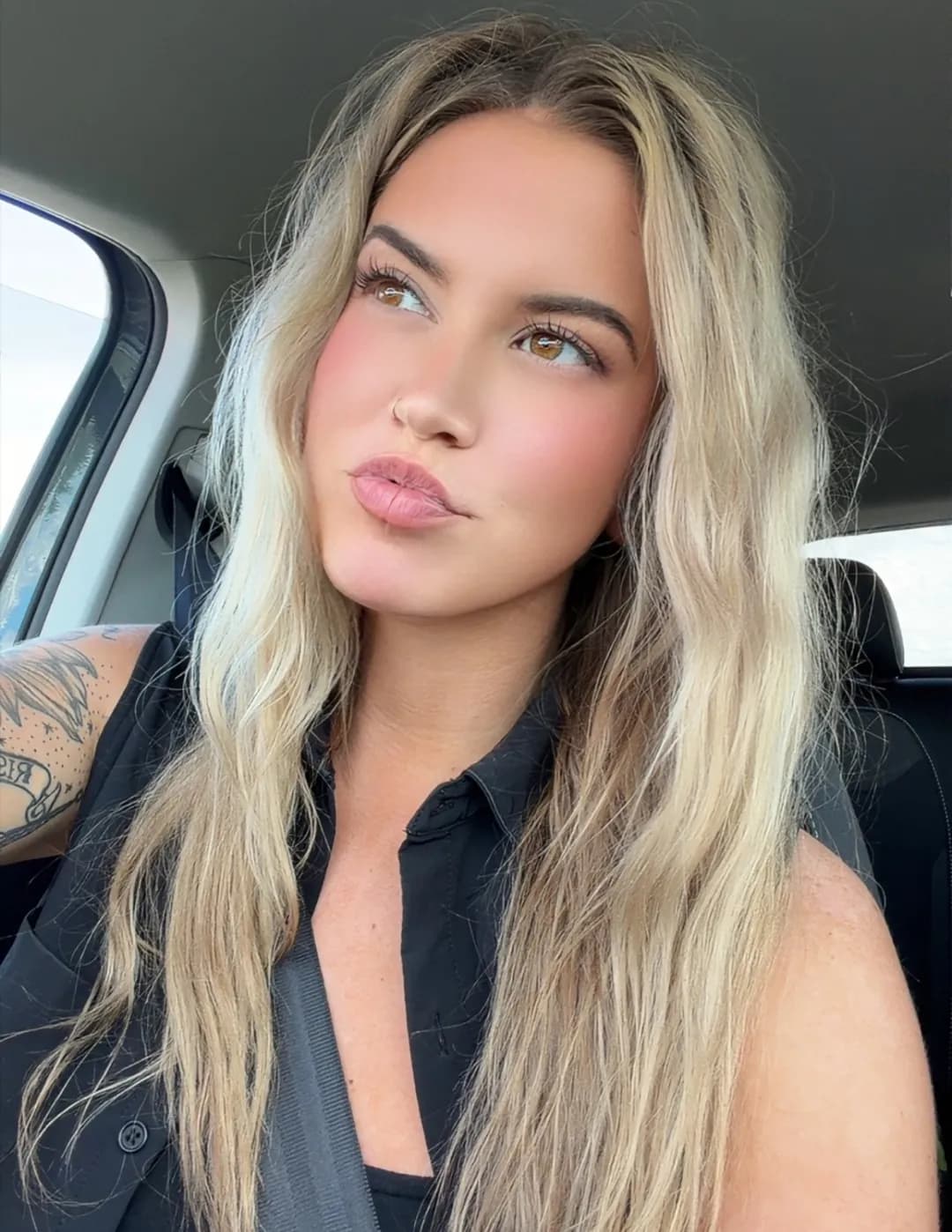 Brooke Rogoza image