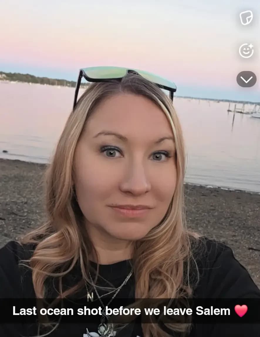 Nikki Logan image