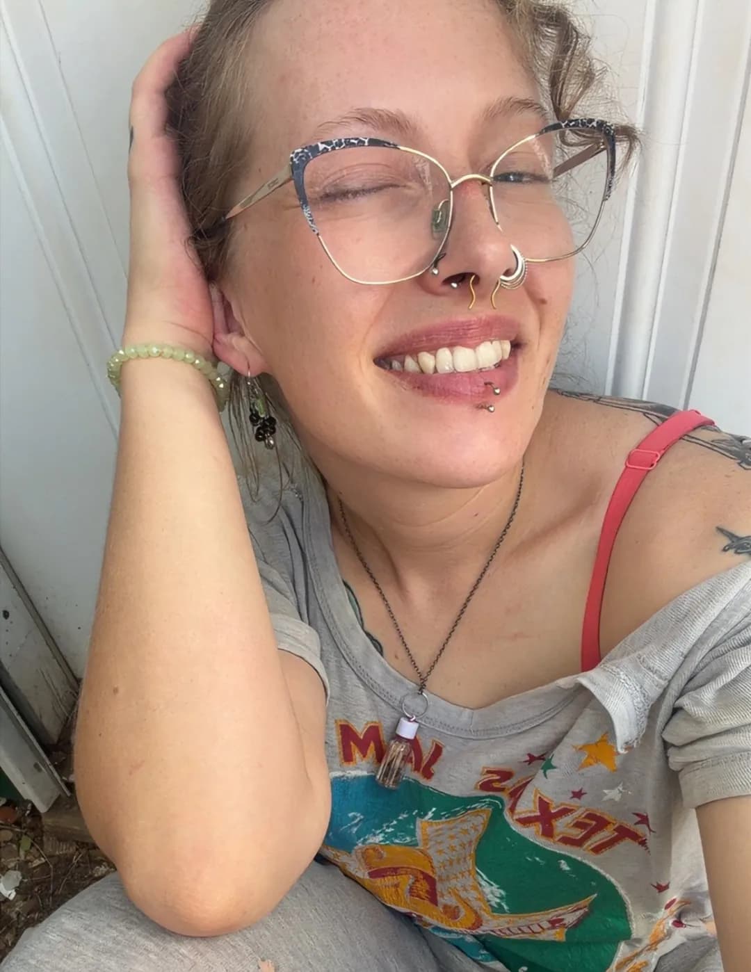 competitor vKxyq