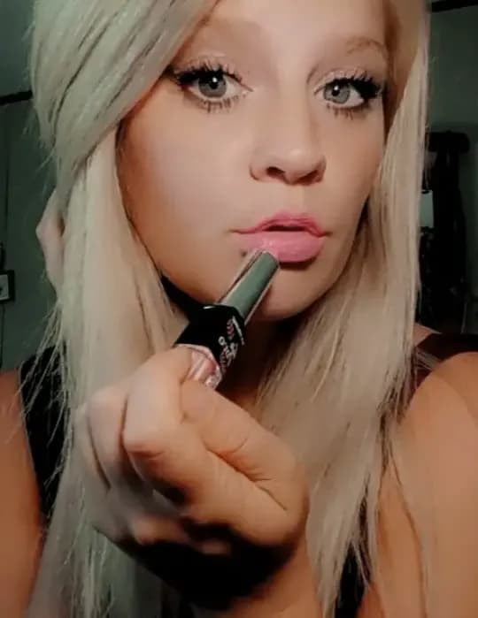 competitor LXyOj