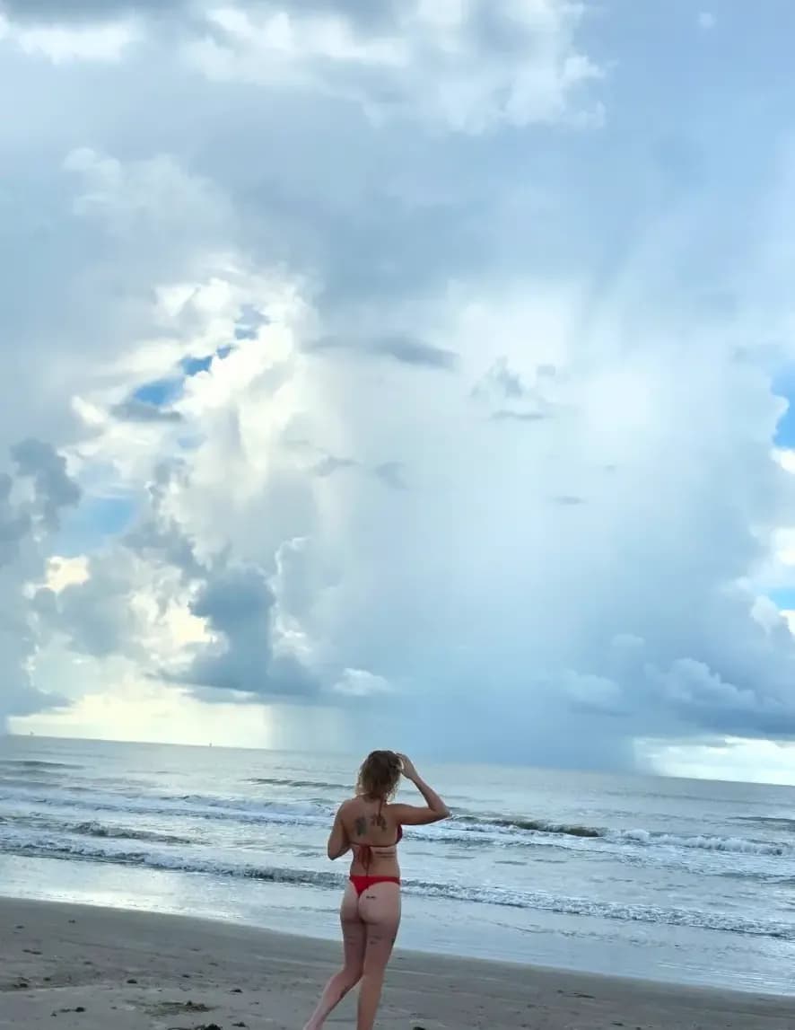BrookLynn image
