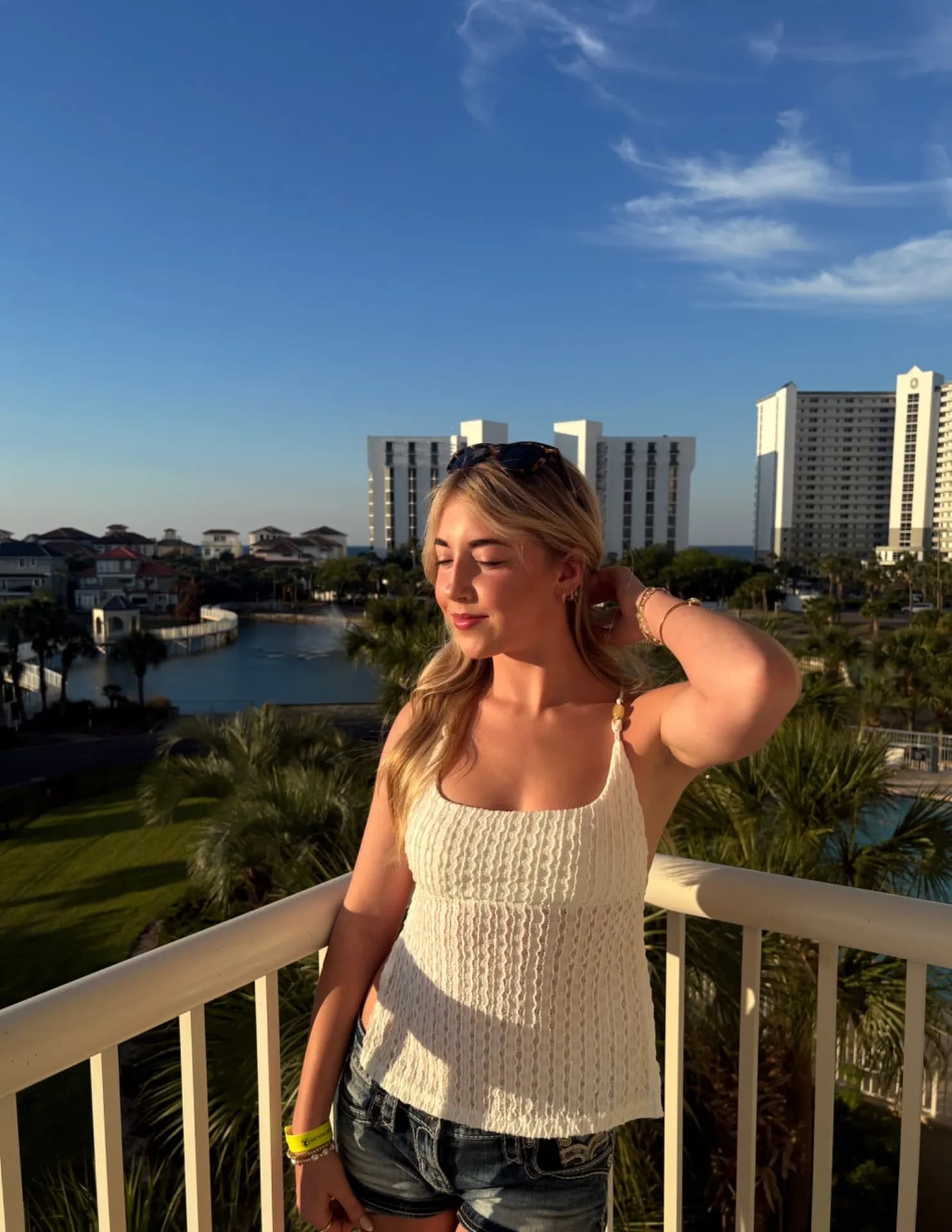 Anna.hensley image