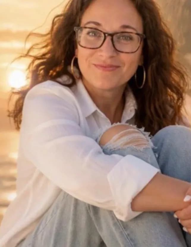 Bobbi Anderson image