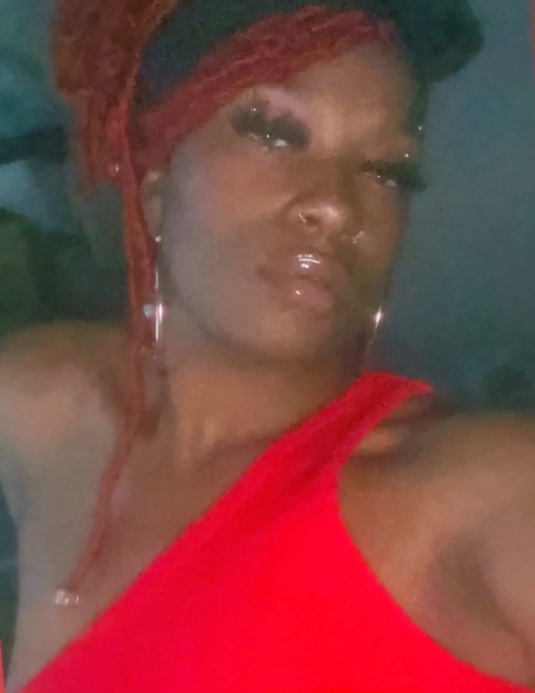 Ms Glamorous image