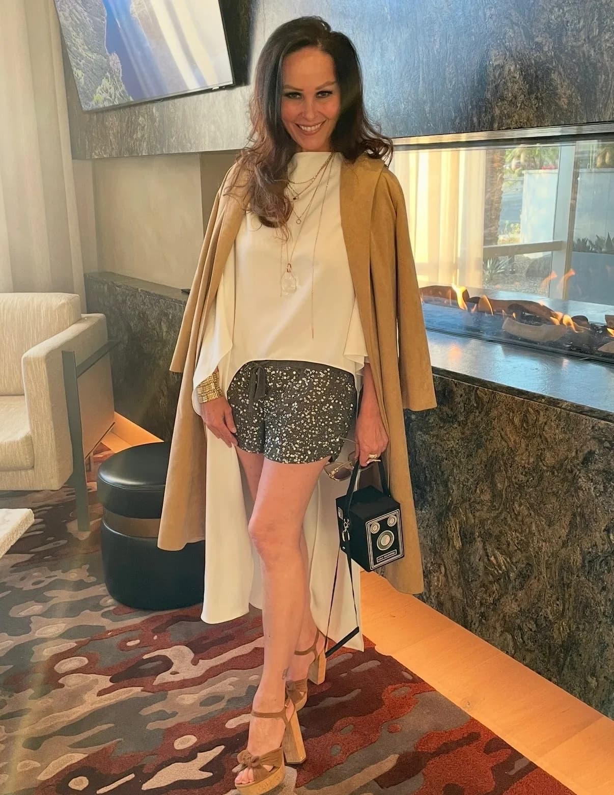 Laura Mahoney image