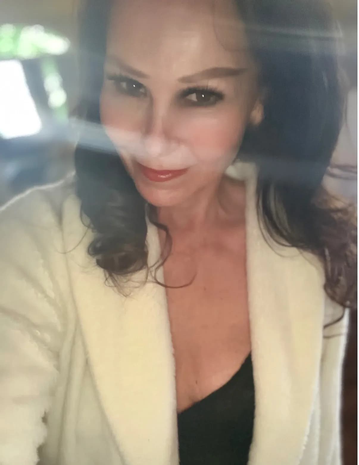 Laura Mahoney image