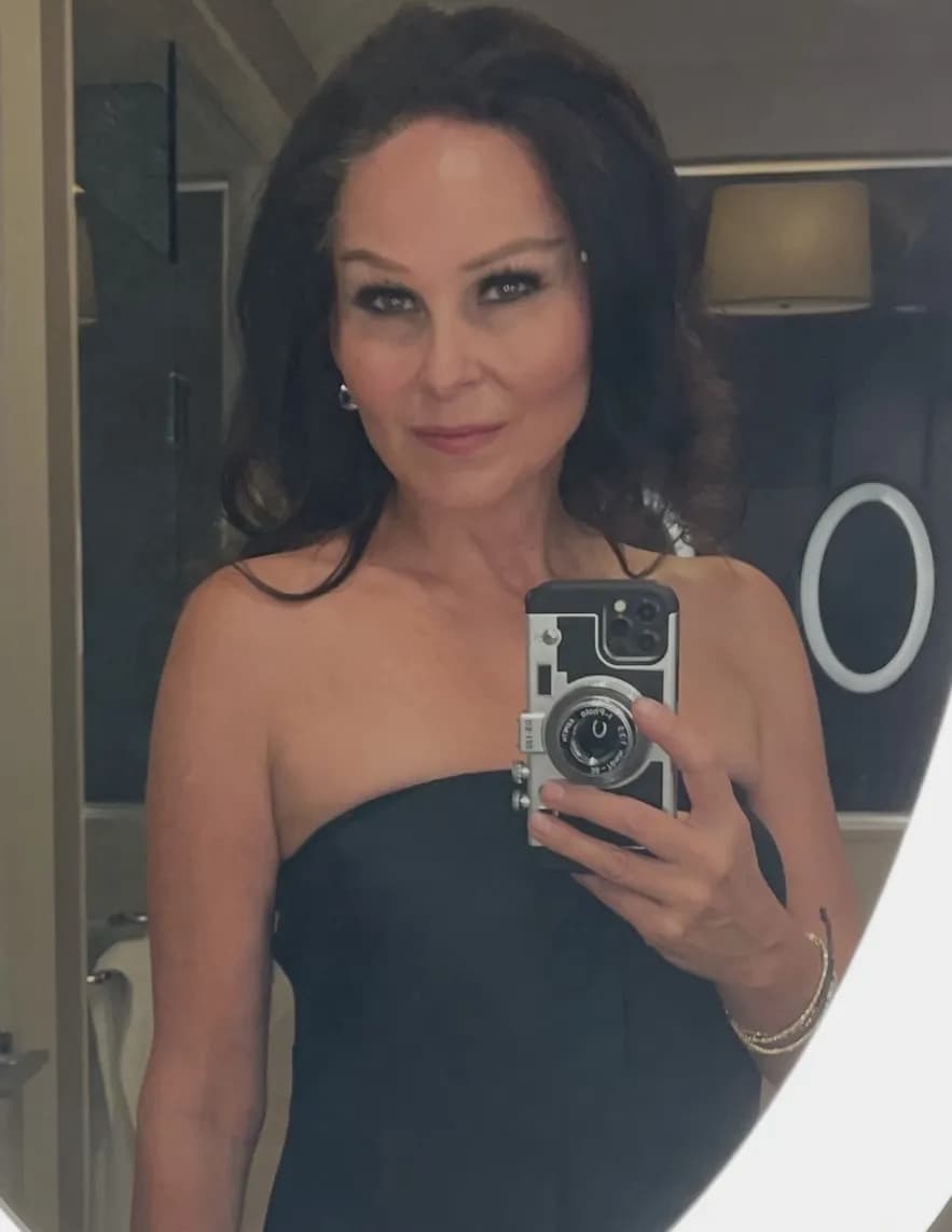 Laura Mahoney image